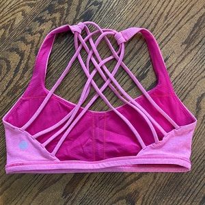 Lululemon Free to be Wild Sports Bra Size 6